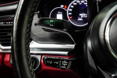 2023 Porsche Panamera 4 Platinum Edition