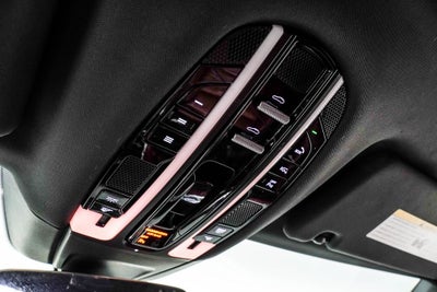 2023 Porsche Panamera 4 Platinum Edition