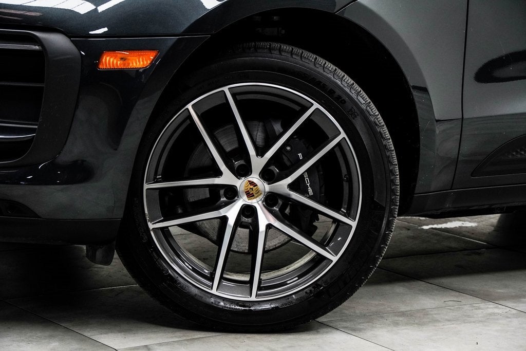 2024 Porsche Macan T