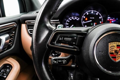 2024 Porsche Macan T