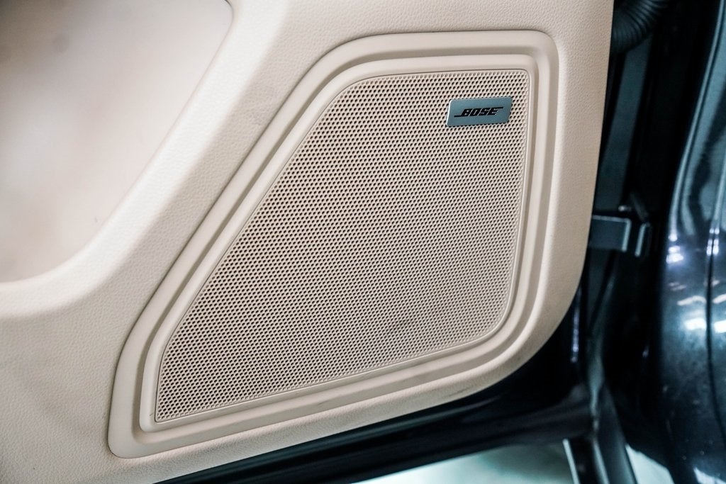 2024 Porsche Macan T