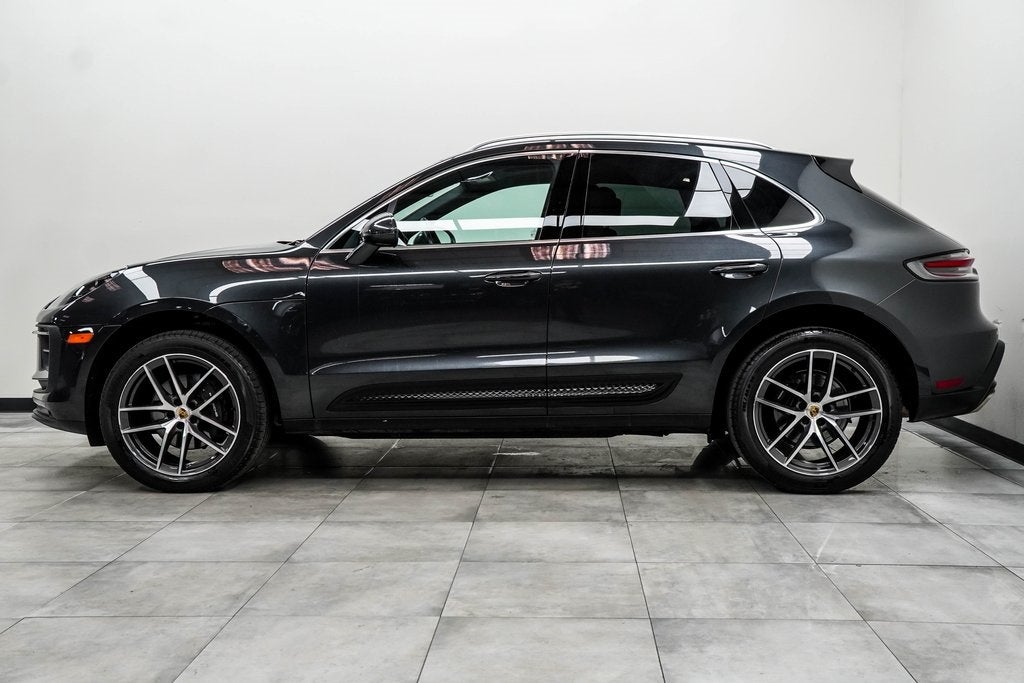 2024 Porsche Macan T
