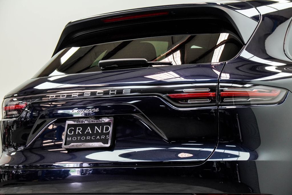 2021 Porsche Cayenne Base