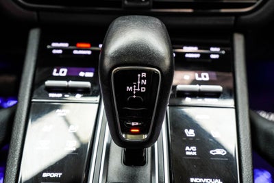 2021 Porsche Cayenne Base