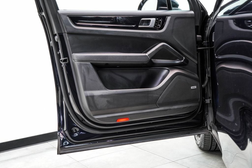 2021 Porsche Cayenne Base