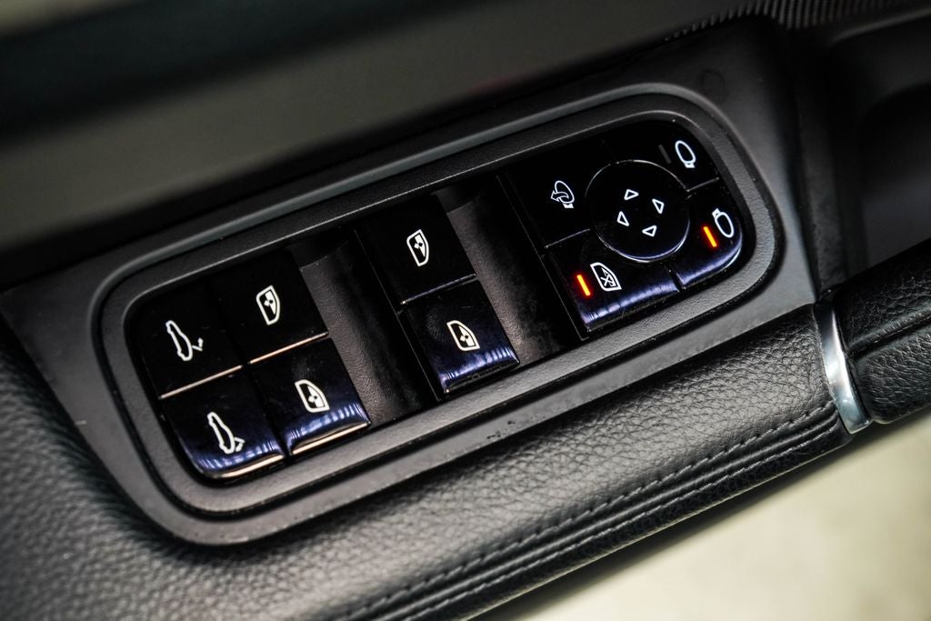 2021 Porsche Cayenne Base