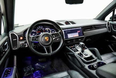 2021 Porsche Cayenne Base