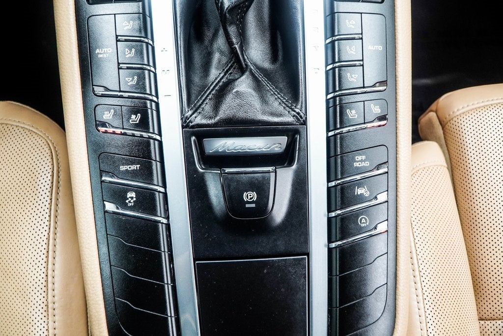 2017 Porsche Macan S