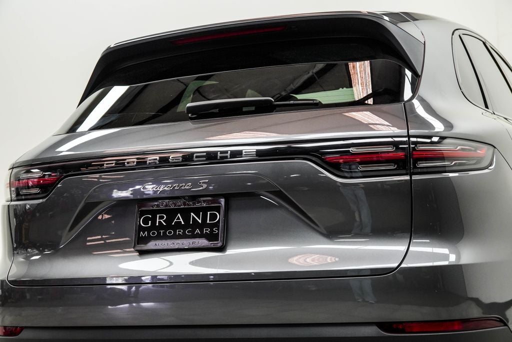 2021 Porsche Cayenne S