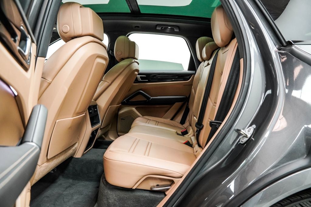 2021 Porsche Cayenne S