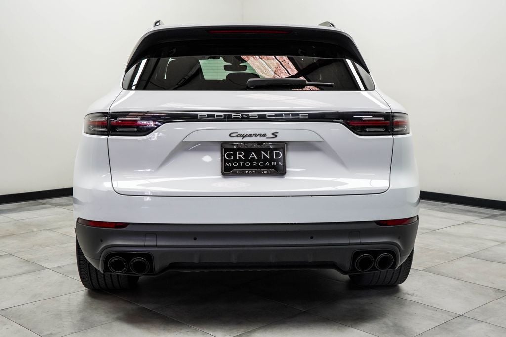 2022 Porsche Cayenne S Platinum Edition