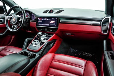 2022 Porsche Cayenne S Platinum Edition