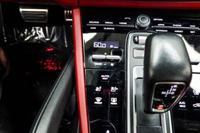 2022 Porsche Cayenne S Platinum Edition