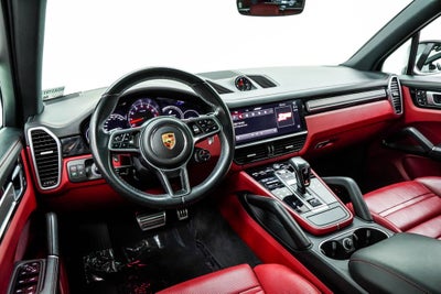 2022 Porsche Cayenne S Platinum Edition