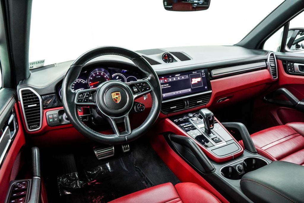2022 Porsche Cayenne S Platinum Edition
