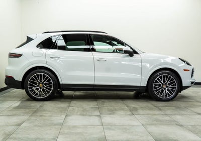 2022 Porsche Cayenne S Platinum Edition