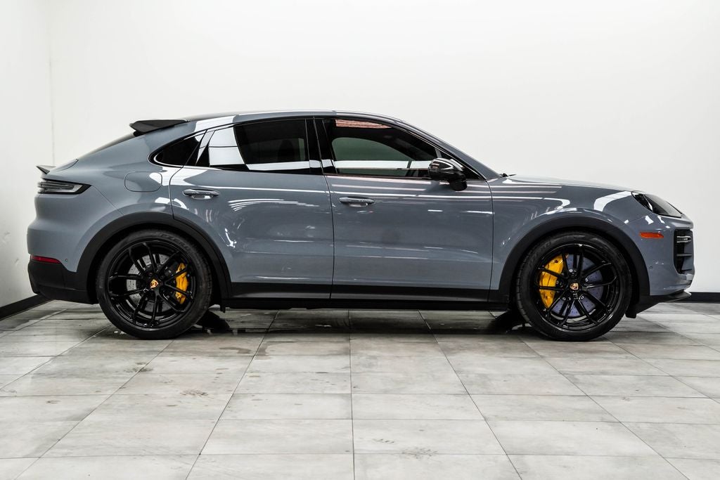 2024 Porsche Cayenne Coupe Turbo GT