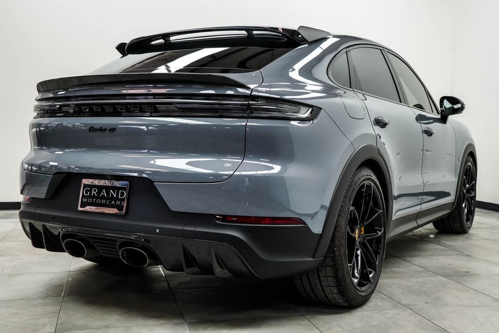 2024 Porsche Cayenne Coupe Turbo GT