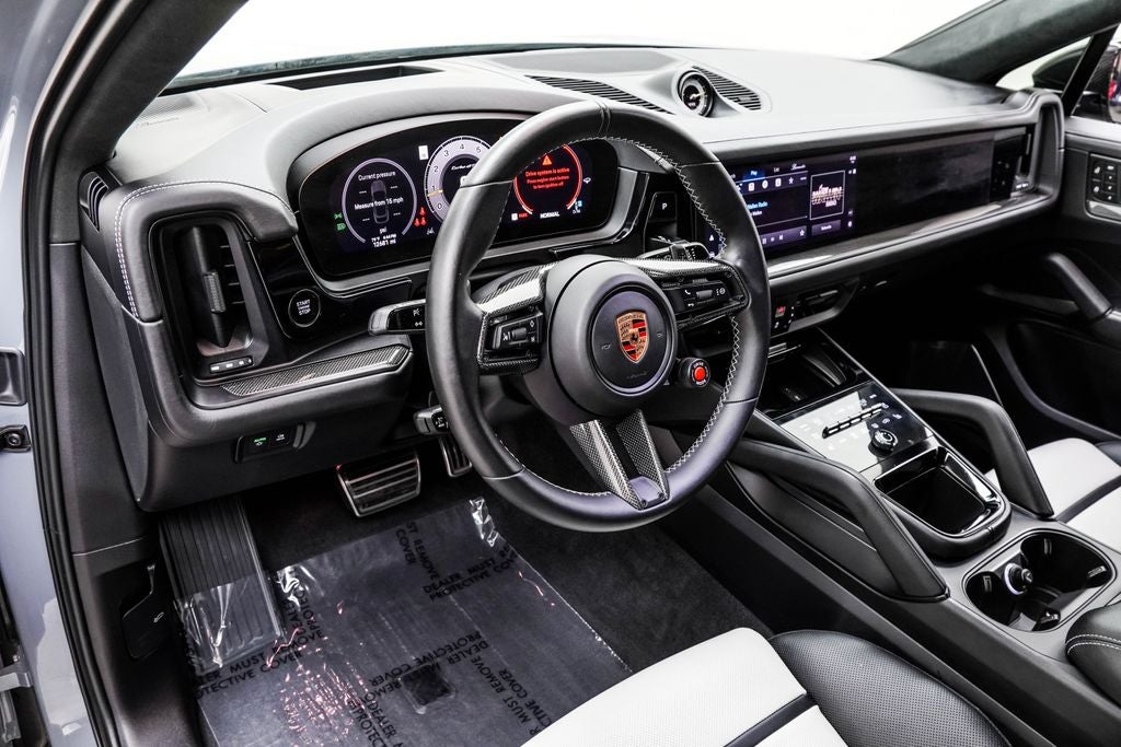 2024 Porsche Cayenne Coupe Turbo GT