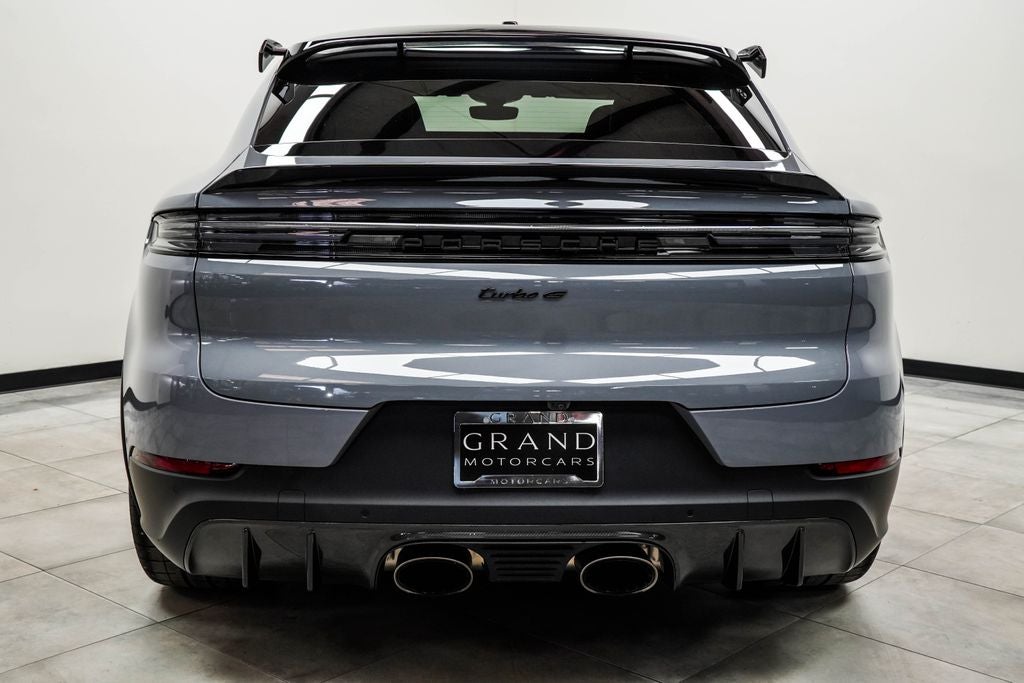 2024 Porsche Cayenne Coupe Turbo GT