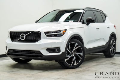 2021 Volvo XC40 R-Design
