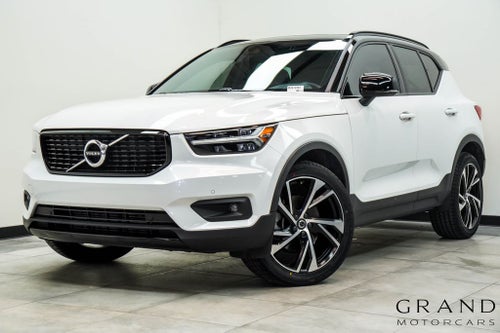 2021 Volvo XC40 R-Design