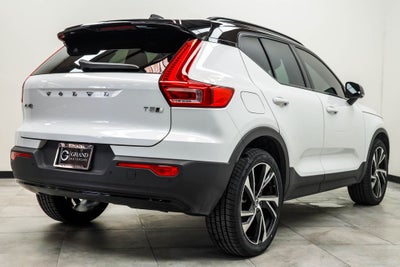 2021 Volvo XC40 R-Design
