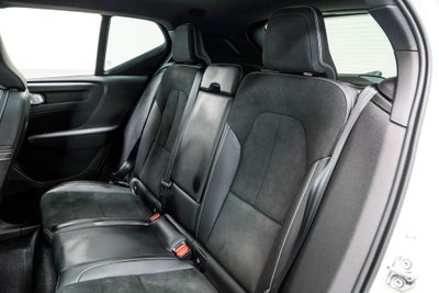 2021 Volvo XC40 R-Design