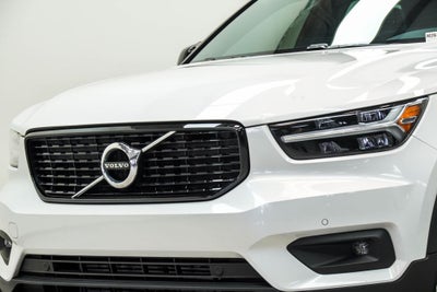 2021 Volvo XC40 R-Design