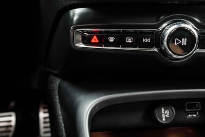 2021 Volvo XC40 R-Design