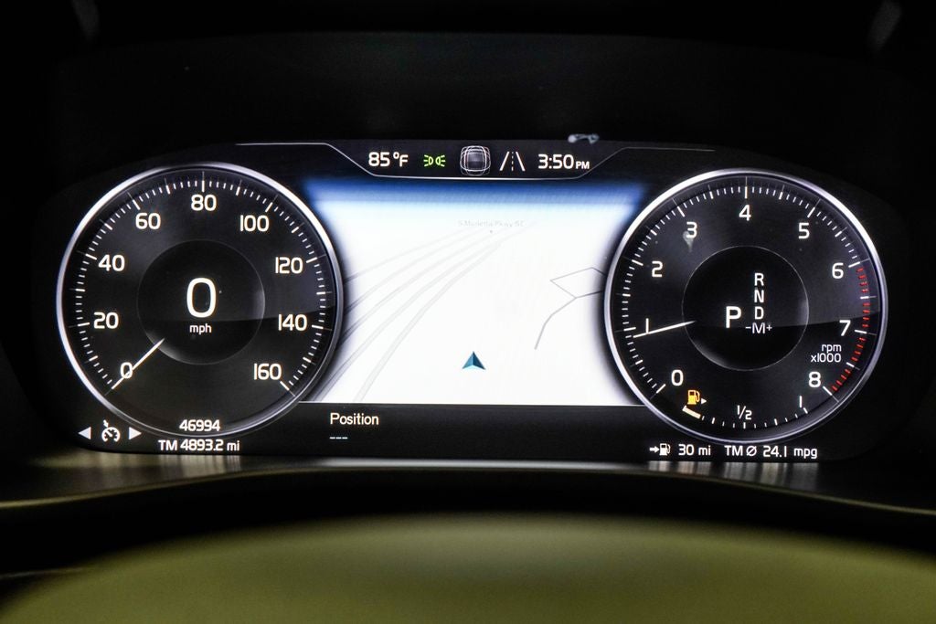 2021 Volvo XC40 R-Design