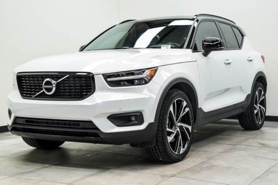 2021 Volvo XC40 R-Design