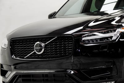 2021 Volvo XC90 T6 R-Design