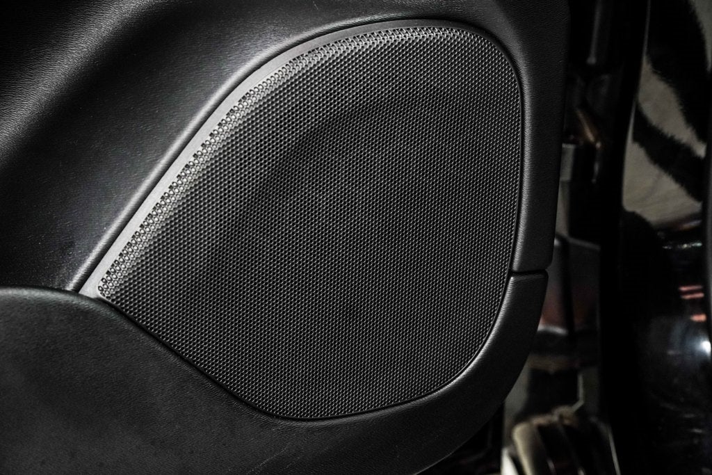 2021 Volvo XC90 T6 R-Design