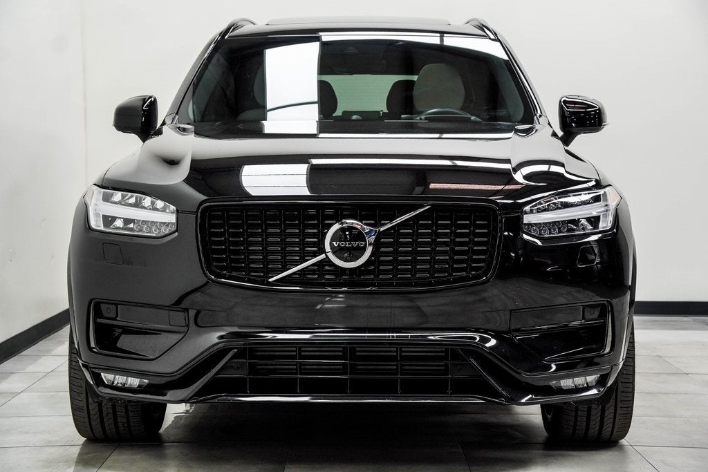 2021 Volvo XC90 T6 R-Design