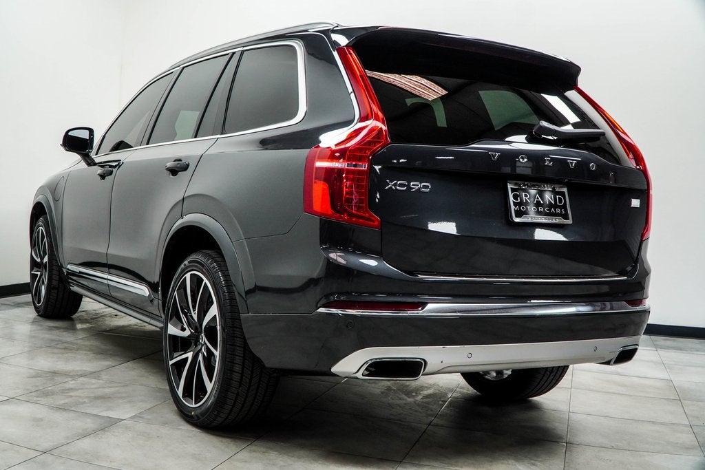 2021 Volvo XC90 Recharge Plug-In Hybrid T8 Inscription Expression 7 Passenger