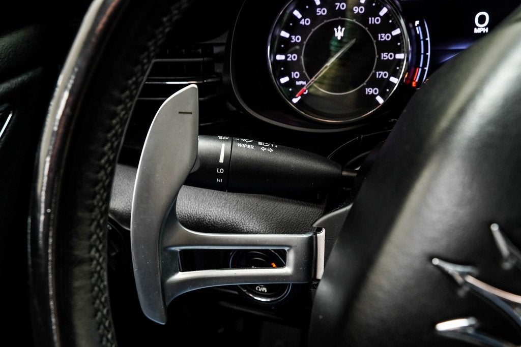 2022 Maserati Quattroporte Modena Q4