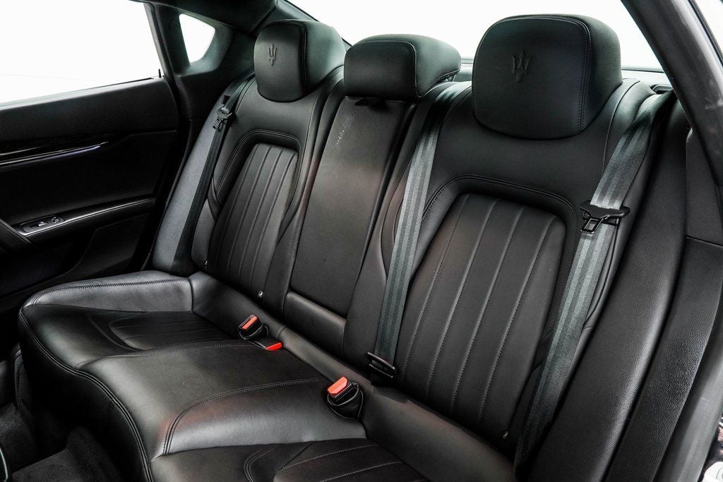 2022 Maserati Quattroporte Modena Q4