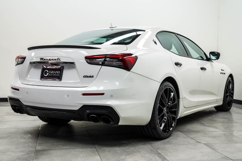2022 Maserati Ghibli Modena