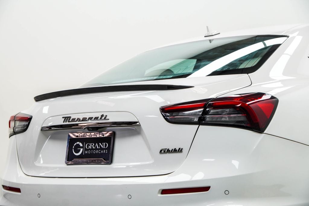 2022 Maserati Ghibli Modena