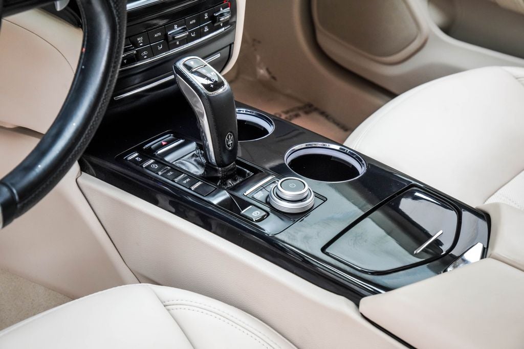 2022 Maserati Ghibli Modena