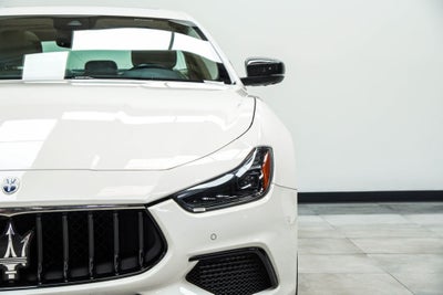 2022 Maserati Ghibli Modena