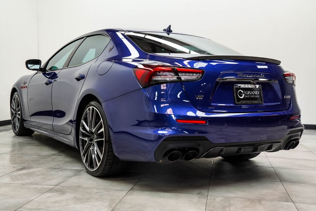2022 Maserati Ghibli Trofeo