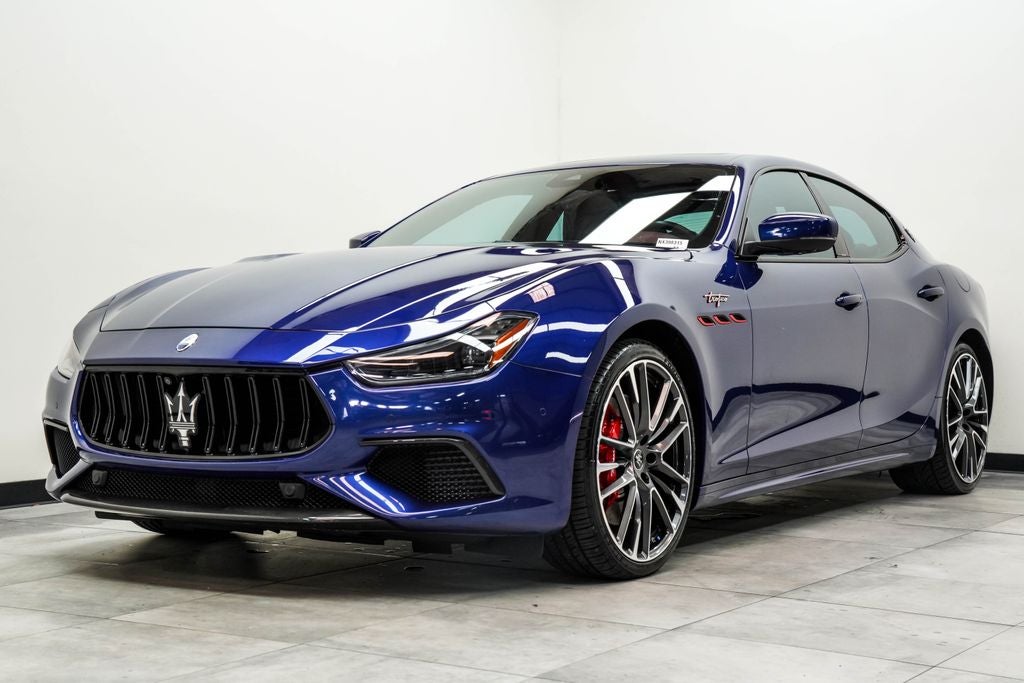 2022 Maserati Ghibli Trofeo
