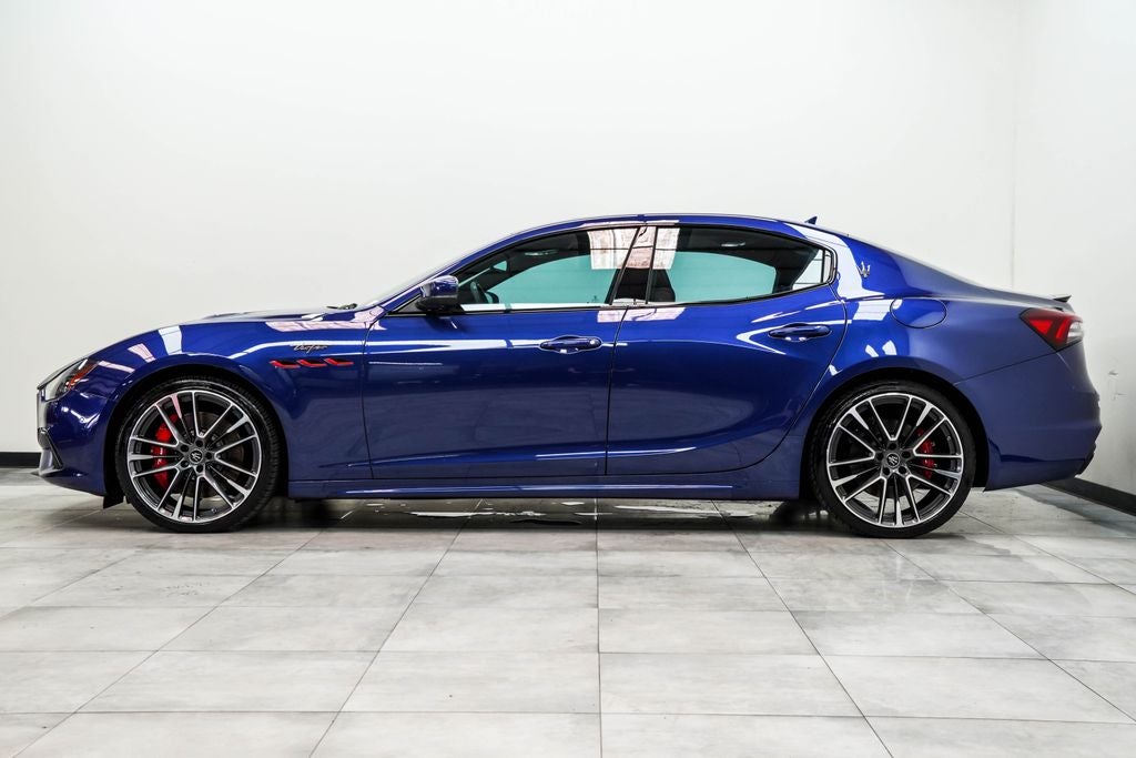 2022 Maserati Ghibli Trofeo