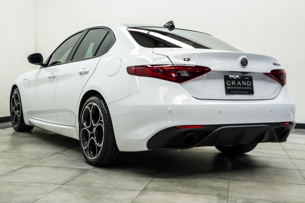 2023 Alfa Romeo Giulia Veloce