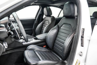 2023 Alfa Romeo Giulia Veloce