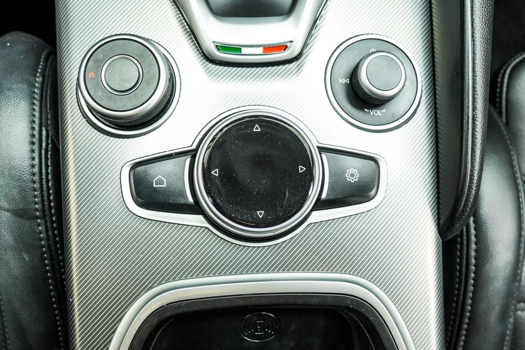 2023 Alfa Romeo Giulia Veloce