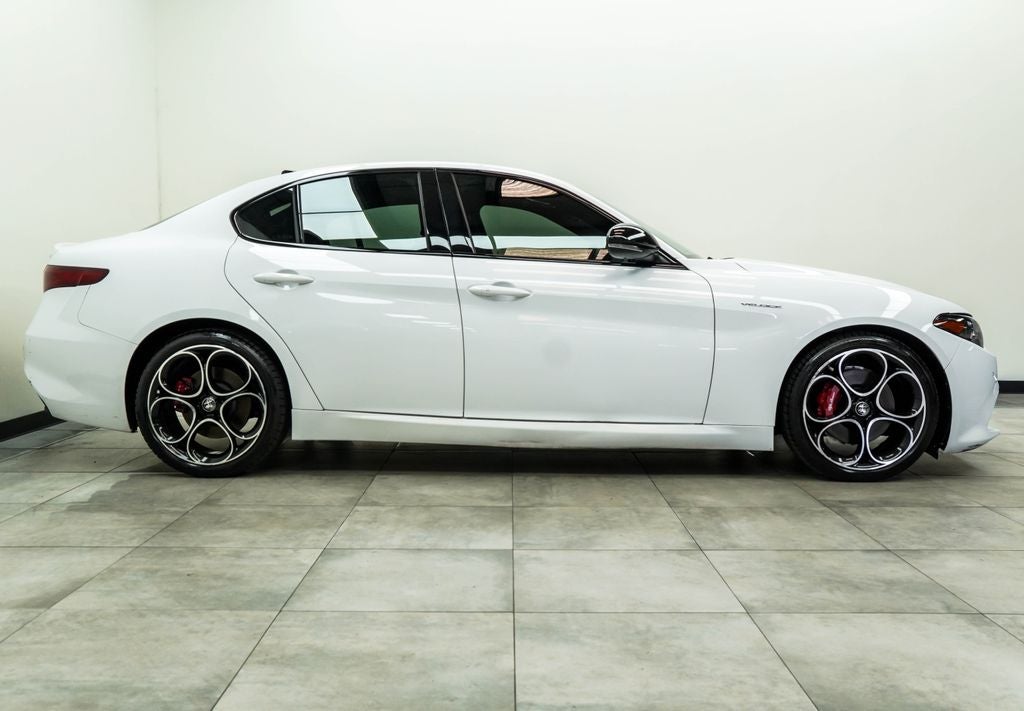 2023 Alfa Romeo Giulia Veloce