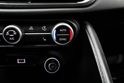 2023 Alfa Romeo Giulia Ti